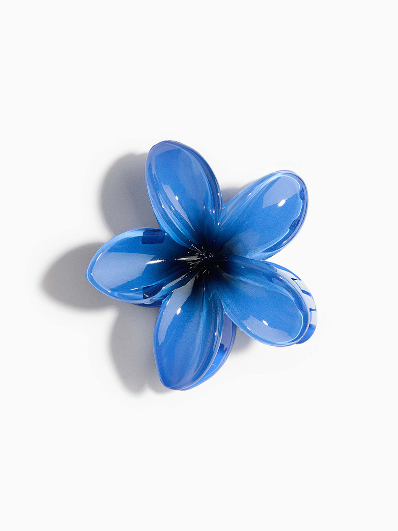 H&M Flower-Shaped Hair Claw